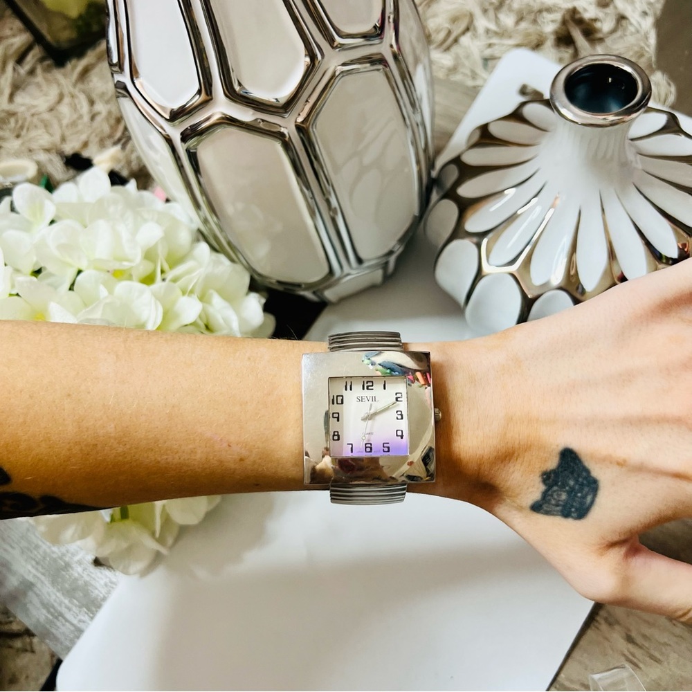 Silver Sevil Watch - Picture 9 of 9